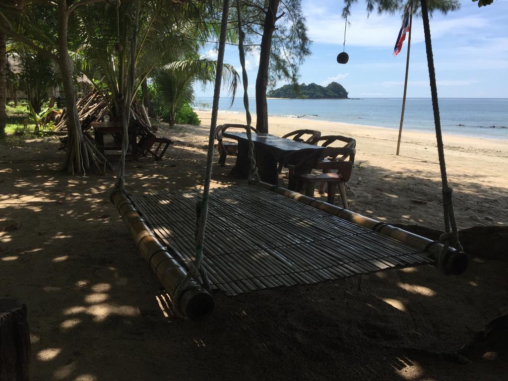 Готель Cocobar&Bungalow'Kohjum Ко Джам Екстер'єр фото
