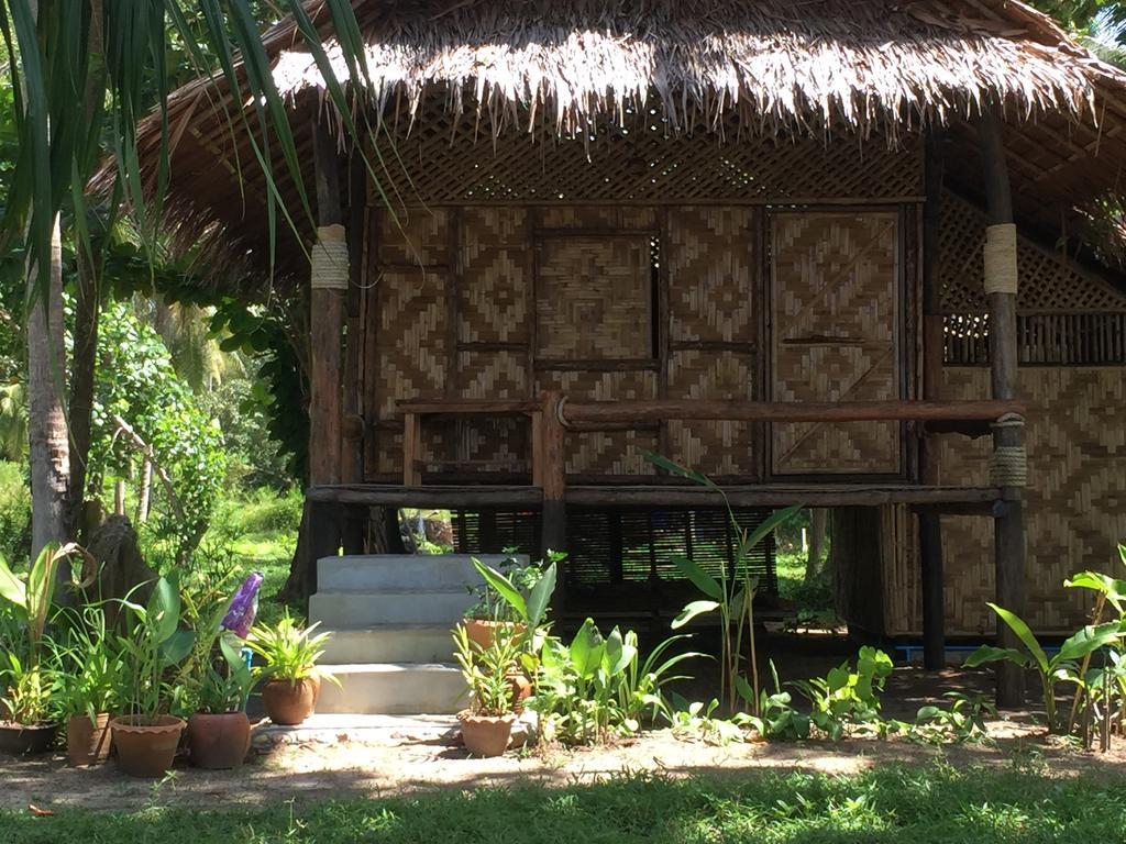 Готель Cocobar&Bungalow'Kohjum Ко Джам Екстер'єр фото