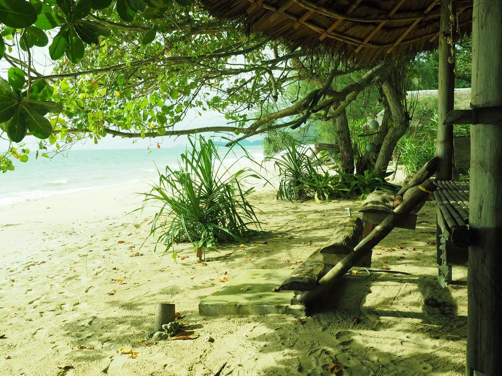 Готель Cocobar&Bungalow'Kohjum Ко Джам Екстер'єр фото