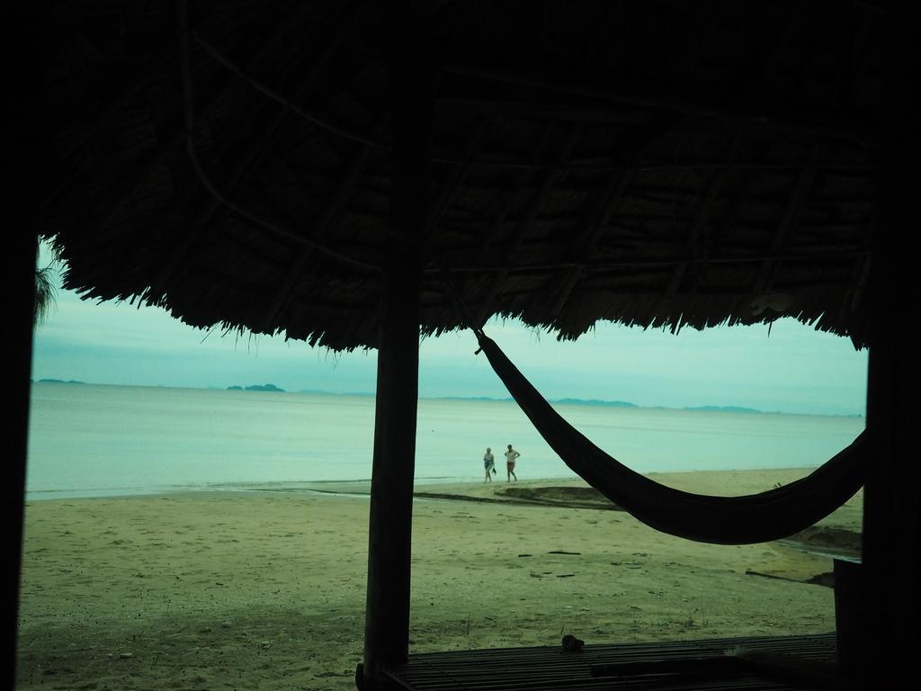 Готель Cocobar&Bungalow'Kohjum Ко Джам Екстер'єр фото